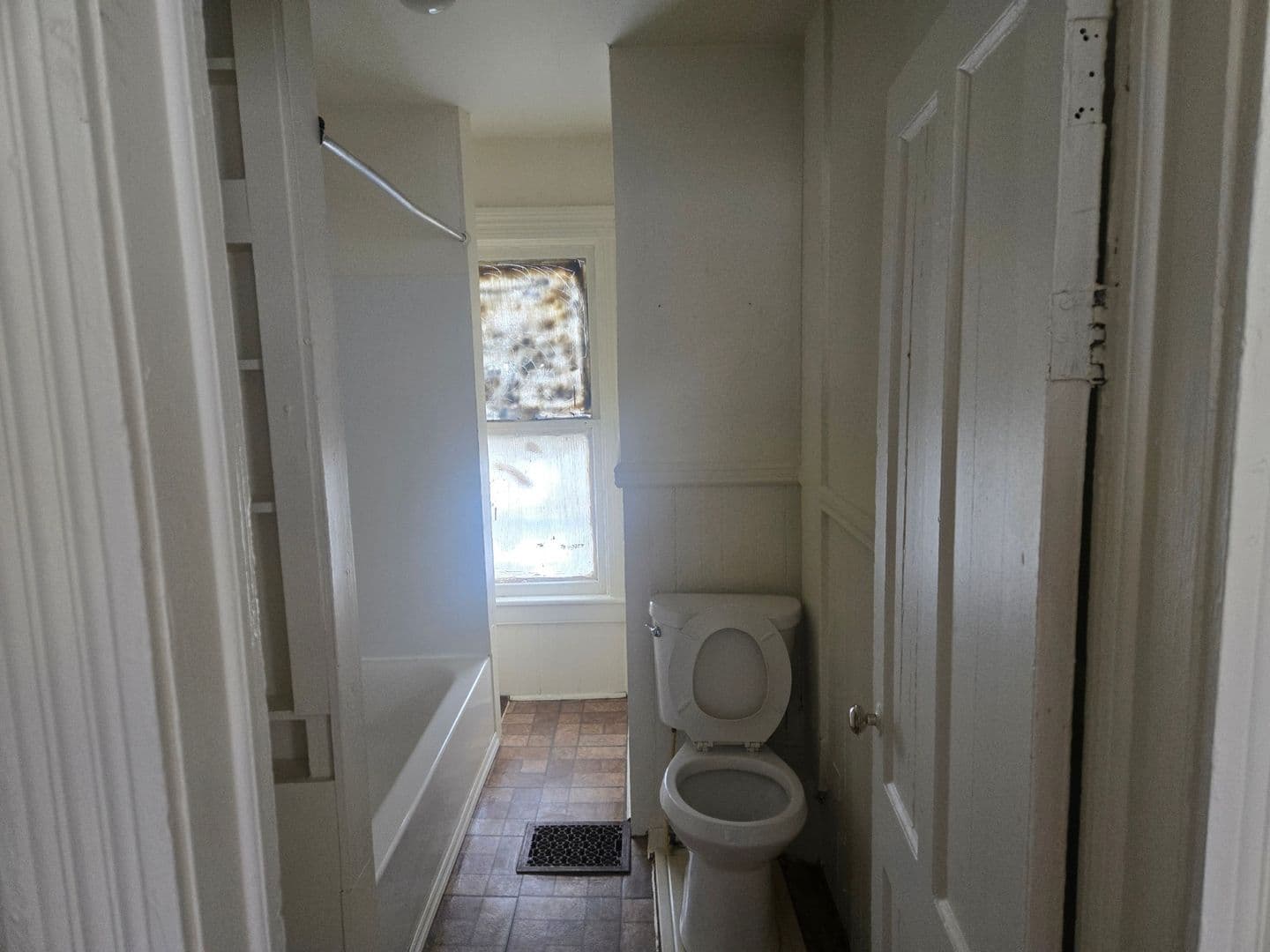 Rochester Apartment: 45 Chamberlain Street