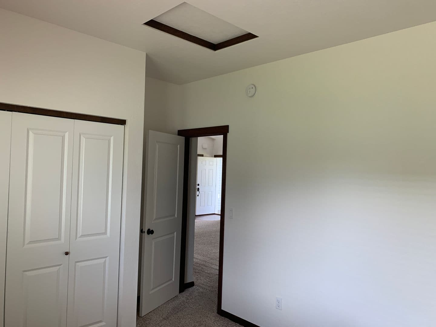 Hayden House: 8693 N Boysenberry Loop