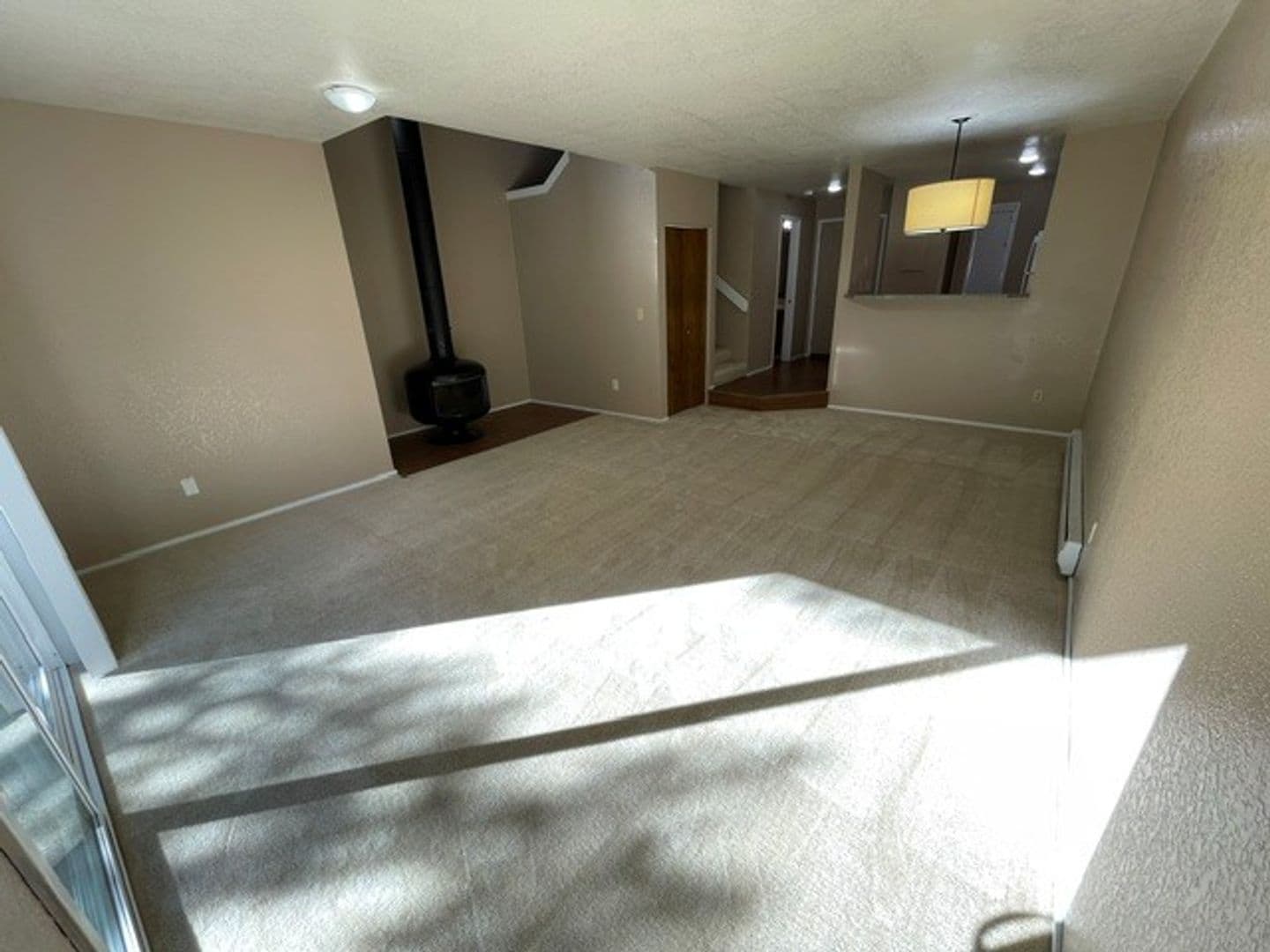 Kirkland Apartment: 9915 N.E. 135th Place