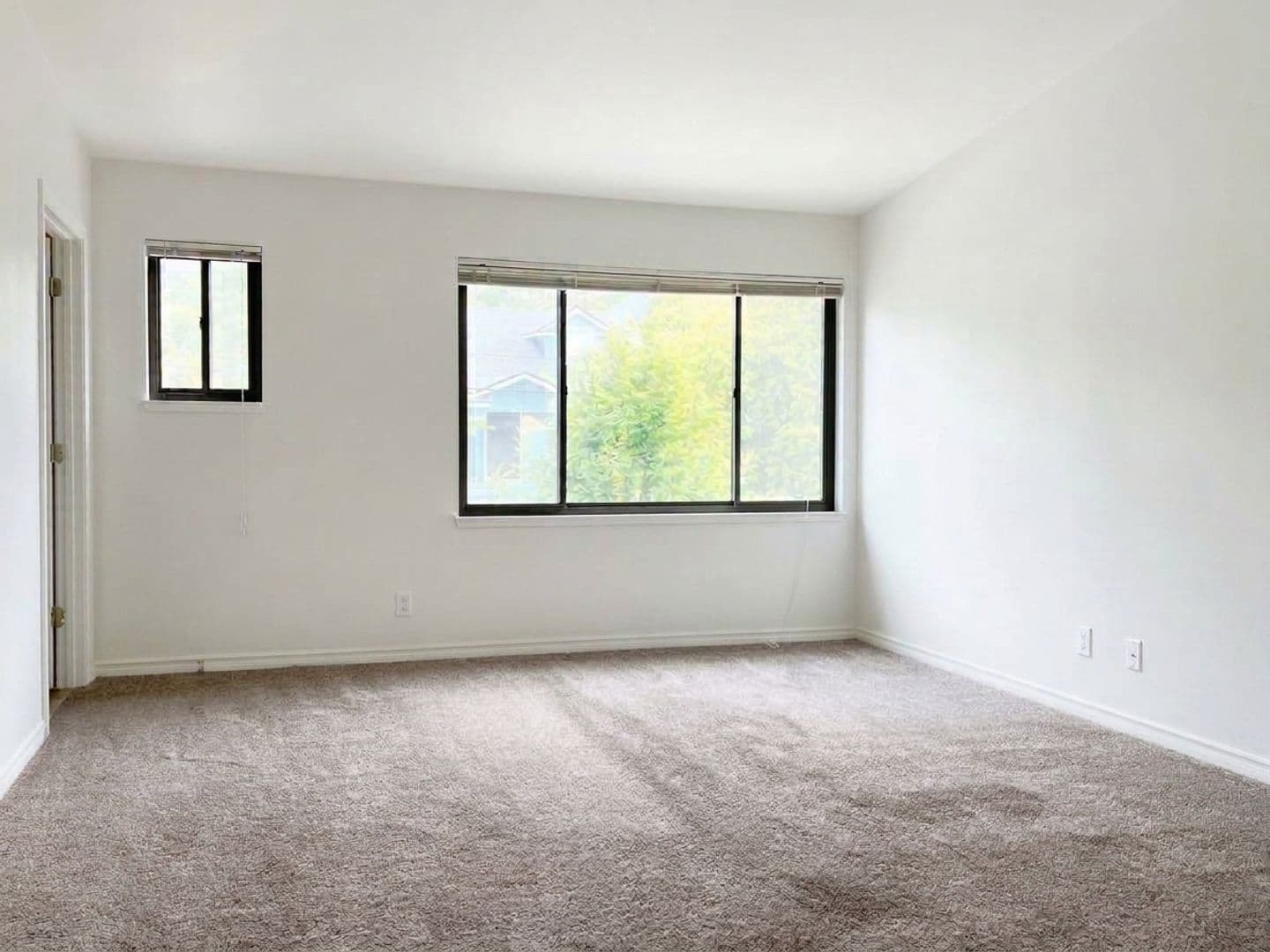 Portland Apartment: 2006-2112 SE Pine