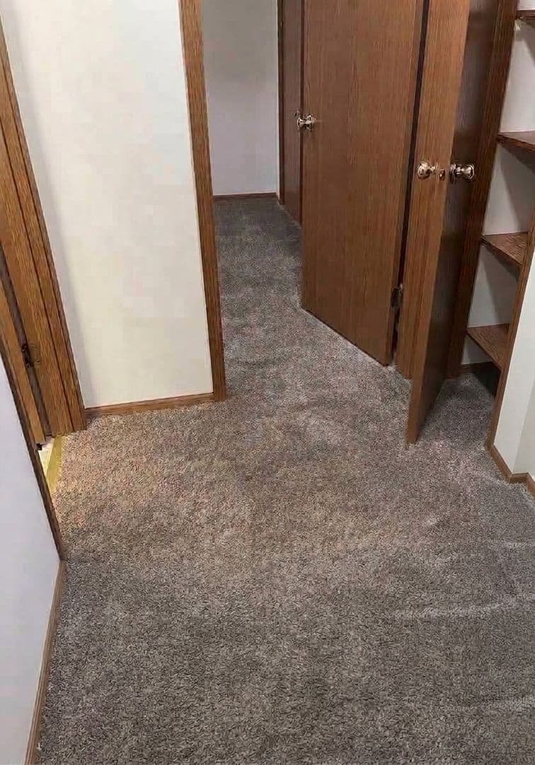 Portland Apartment: 2125-2133 NE Couch