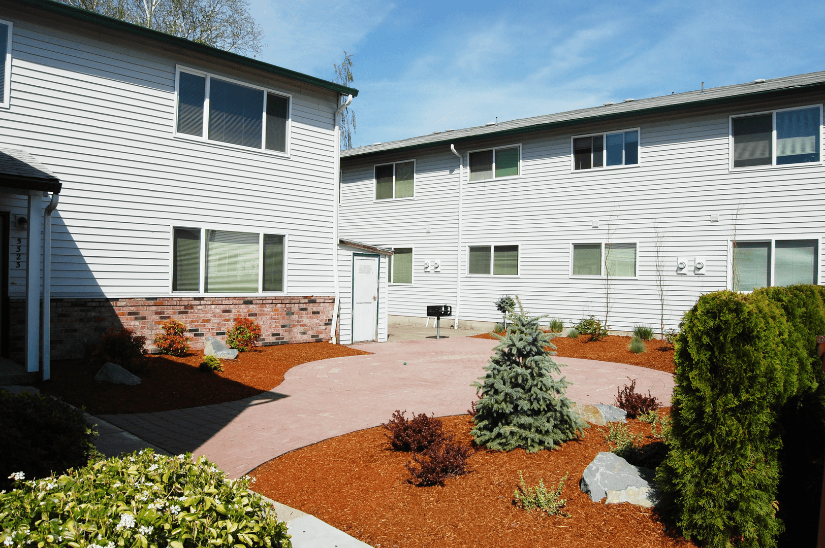 Portland Apartment: 3725-51 SE 54Th