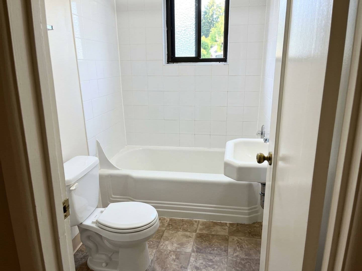 Portland Apartment: 2006-2112 SE Pine