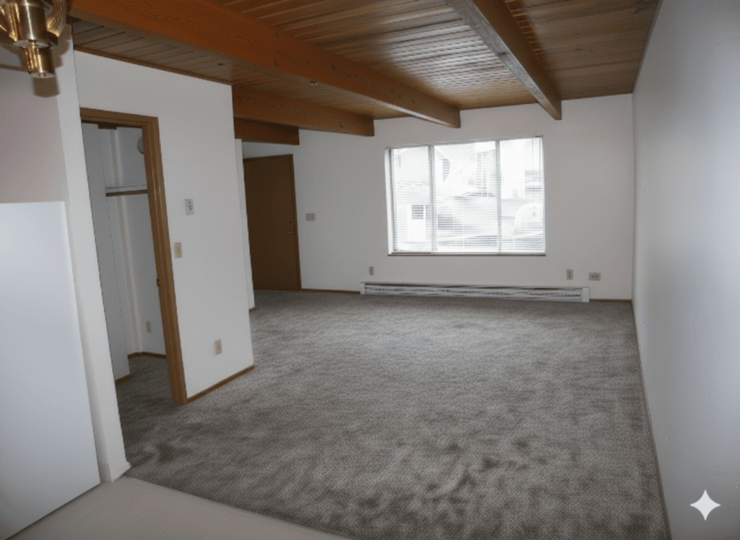 Portland Apartment: 7827-7915 SW 30Th Ave