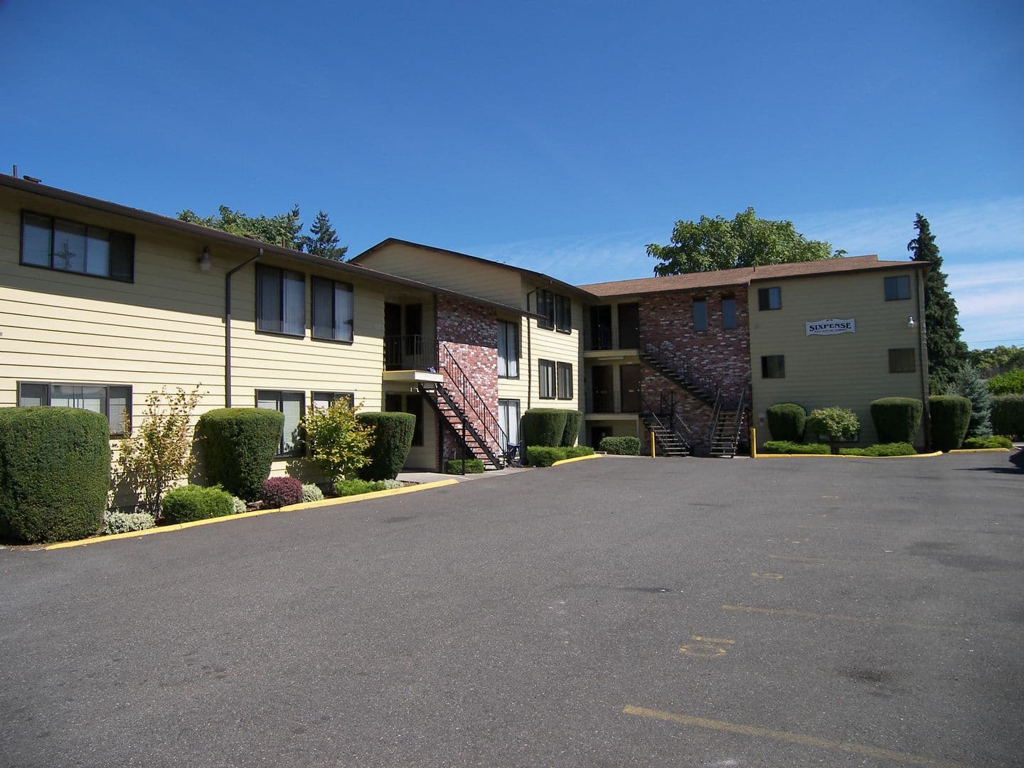Portland Apartment: 4201-4229 NE Sumner