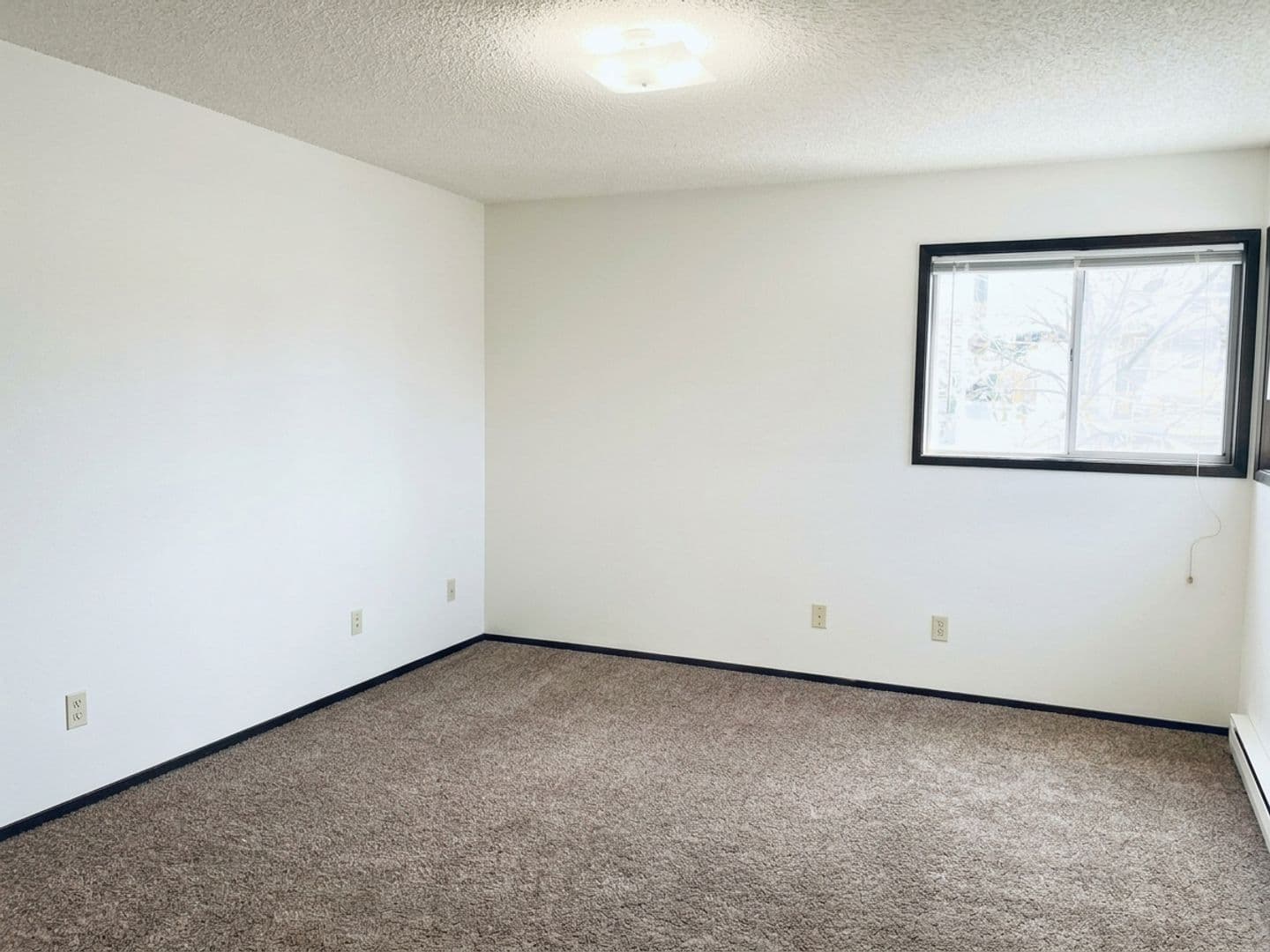 Portland Apartment: 222-258 SE 28Th