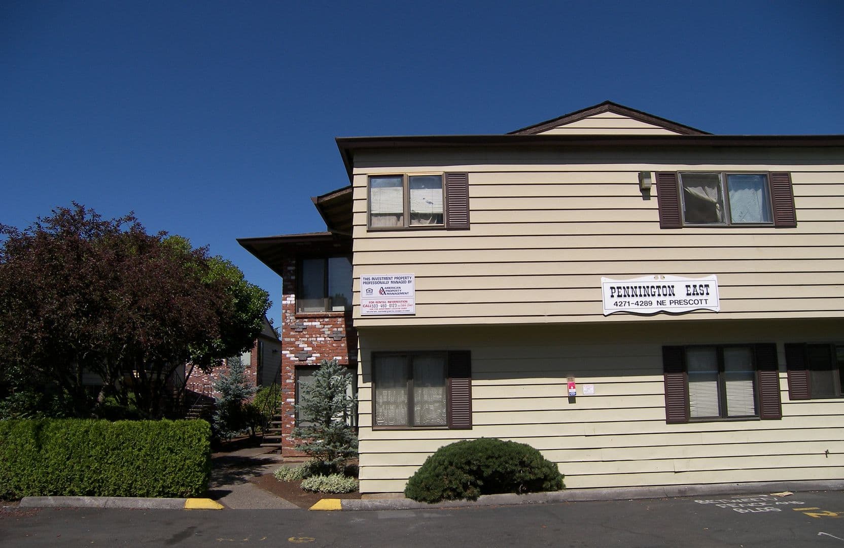 Portland Apartment: 4271-4289 NE Presscott