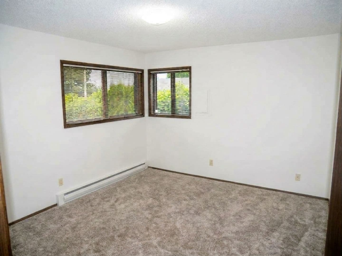 Portland Apartment: 38-56 NE 60th