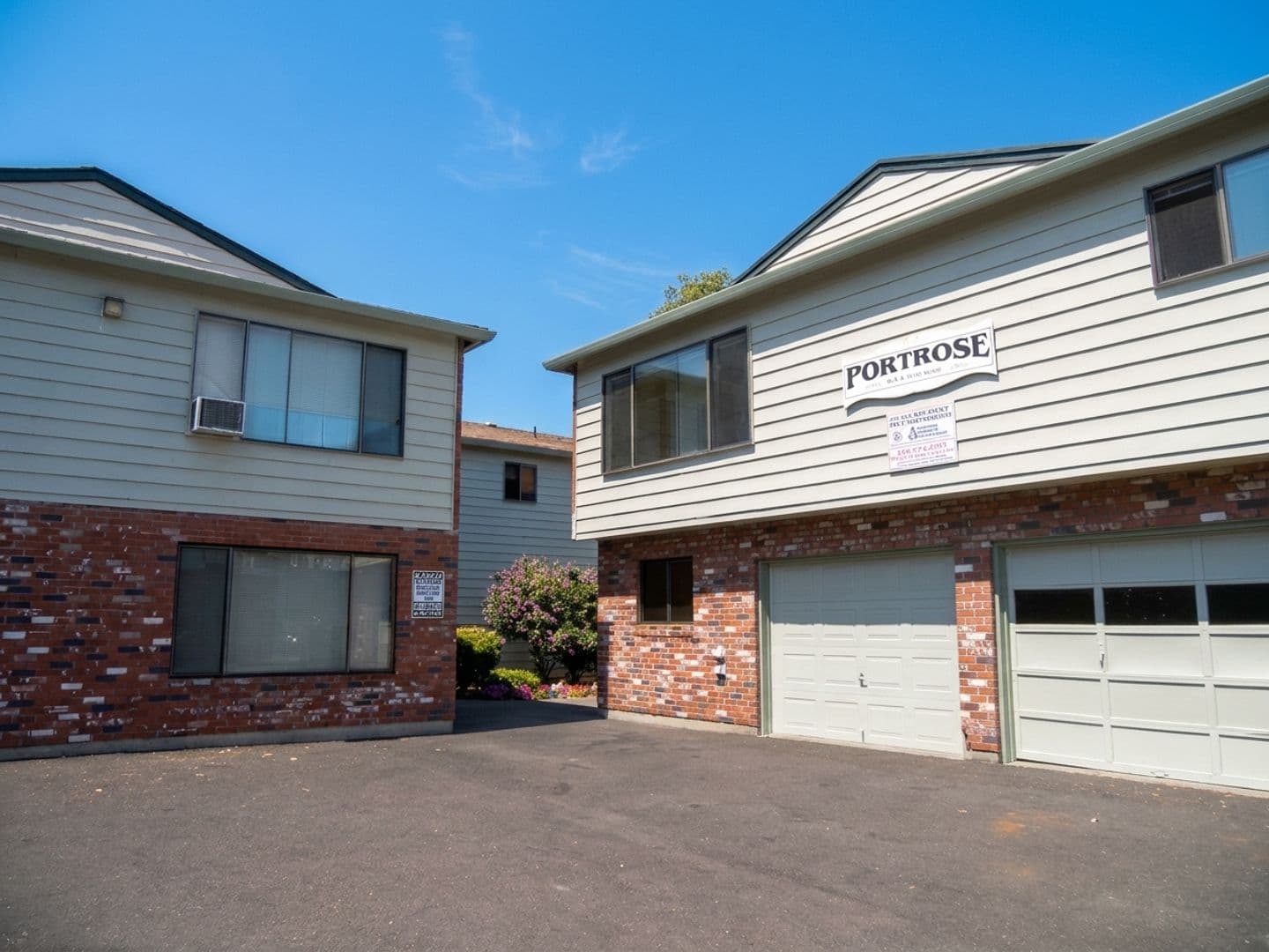 Portland Apartment: 6513-6531 SE Powell