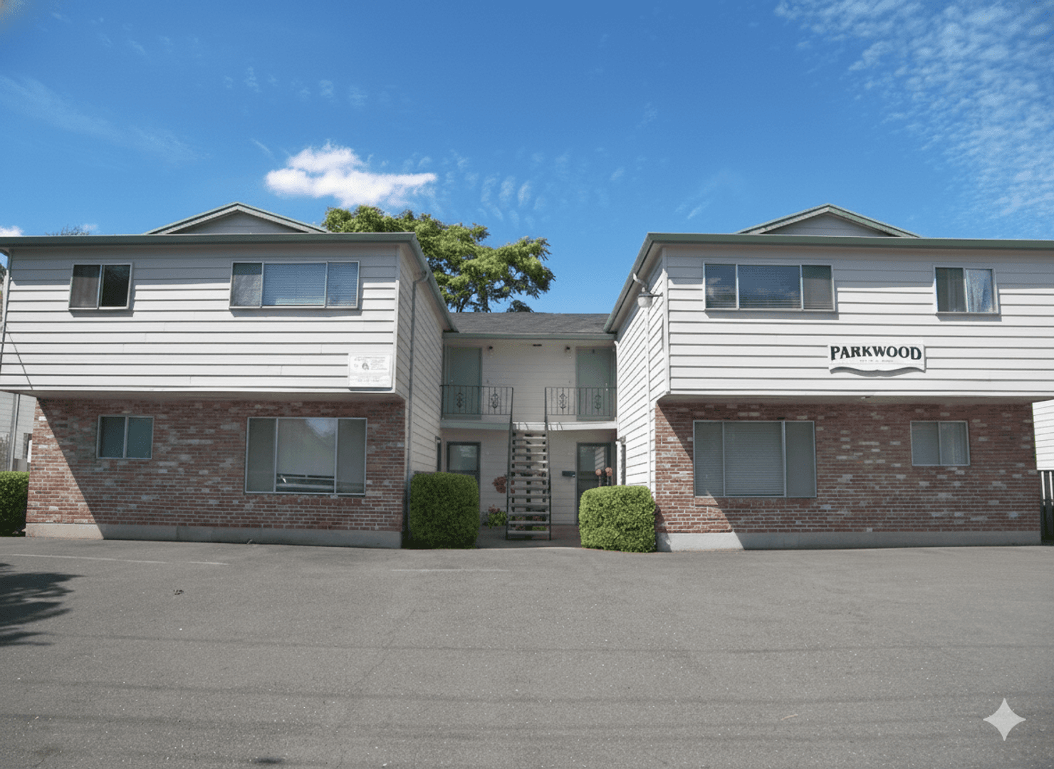 Portland Apartment: 6833-6847 SE Powell