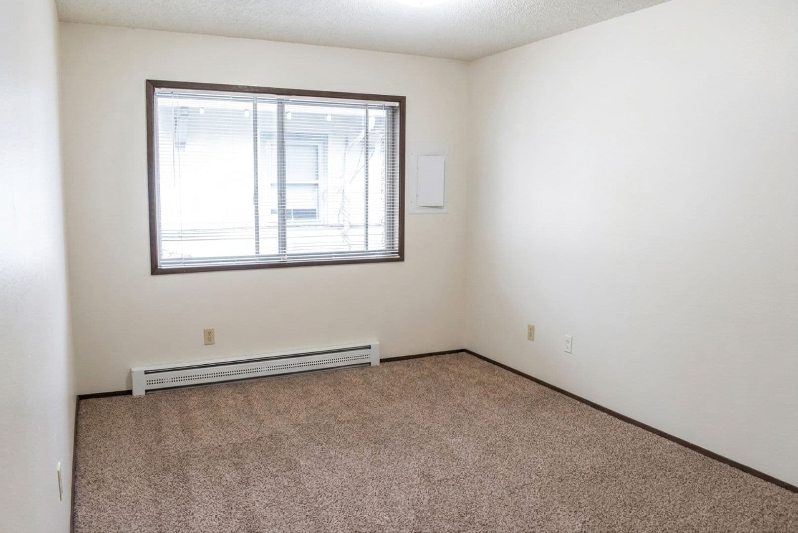 Portland Apartment: 1301-1327 NE 28Th