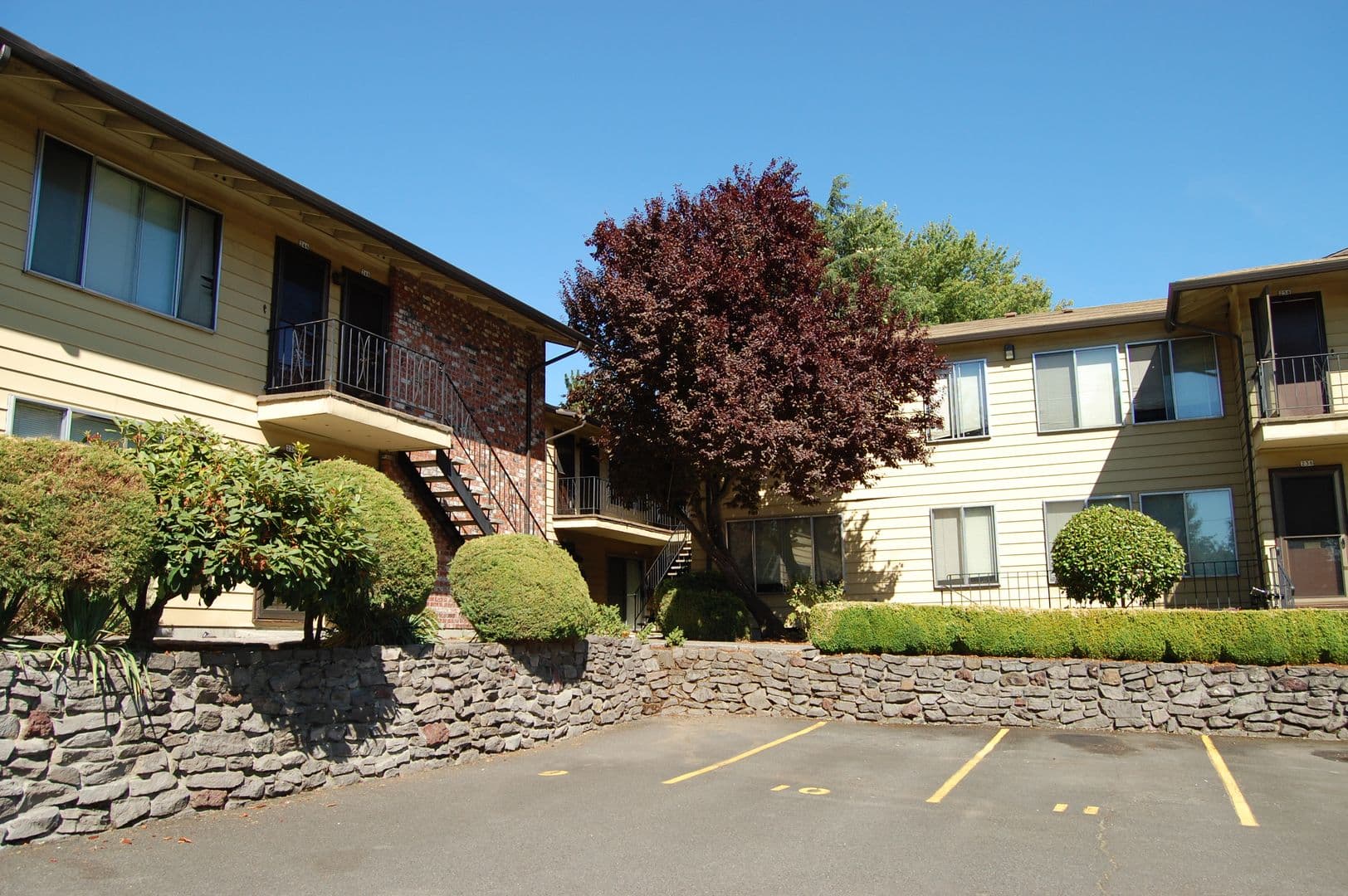 Portland Apartment: 222-258 SE 28Th