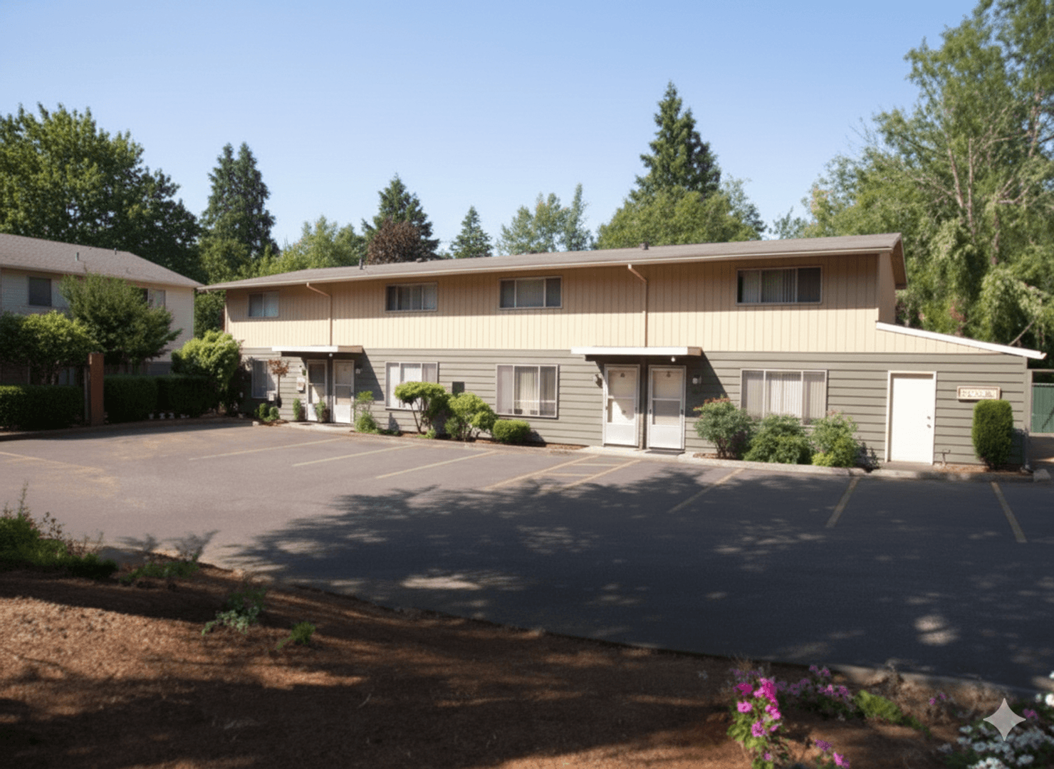 Portland Apartment: 7827-7915 SW 30Th Ave