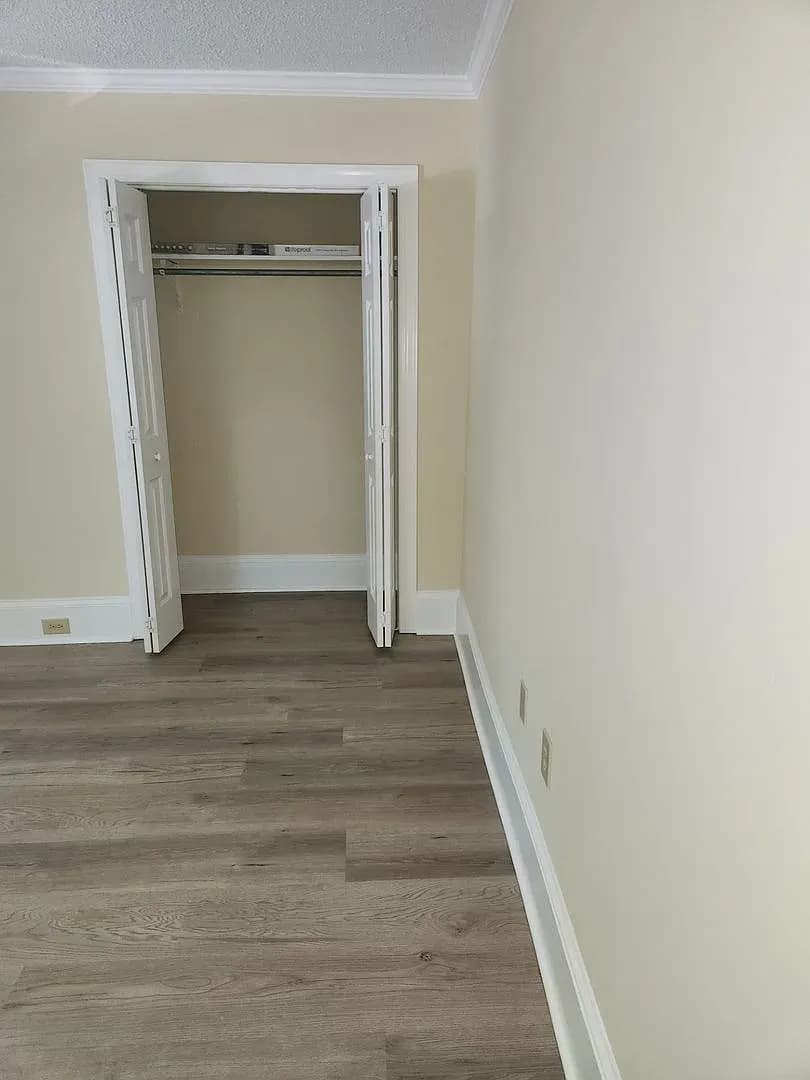 Columbia House: 3710 Margrave Road