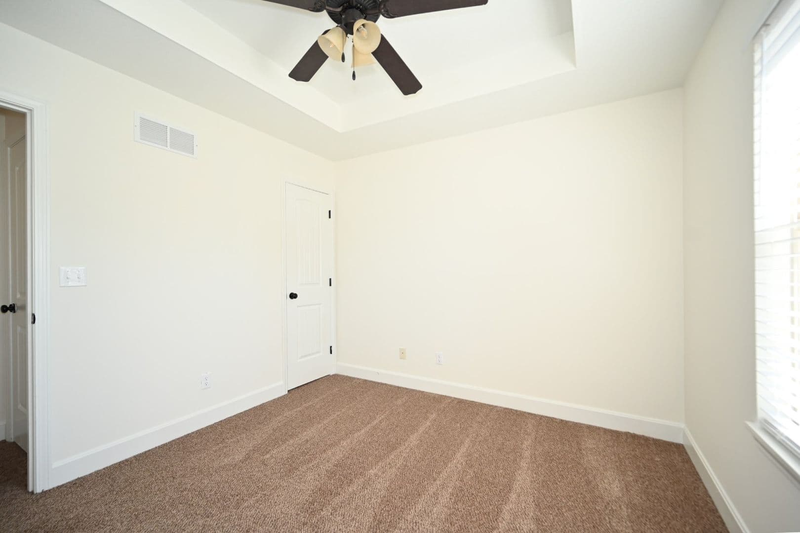 Platte City Townhome: 15750 NW Morgan Street
