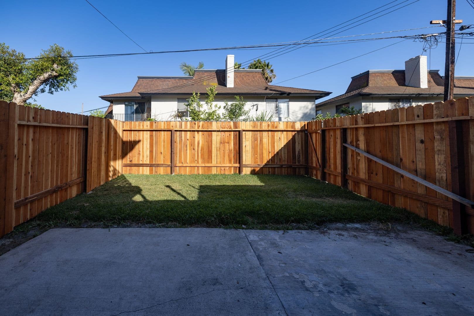 Tustin Apartment: 14691 Carfax Dr