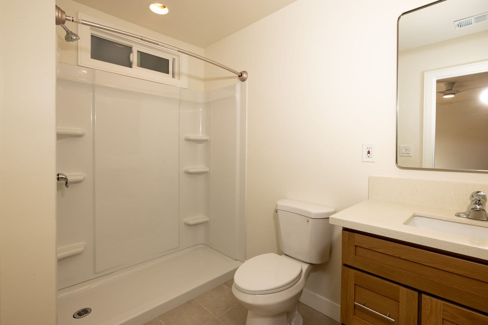 Tustin Apartment: 14691 Carfax Dr
