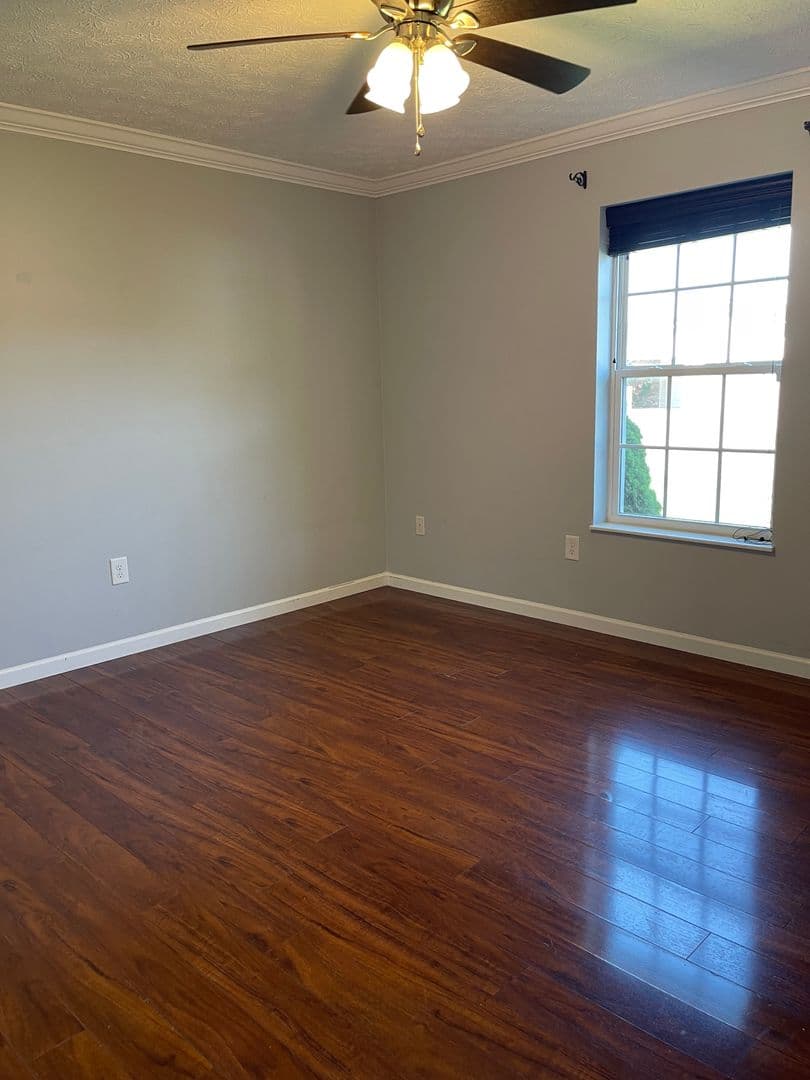 Sevierville House: 411 Cornus Ave