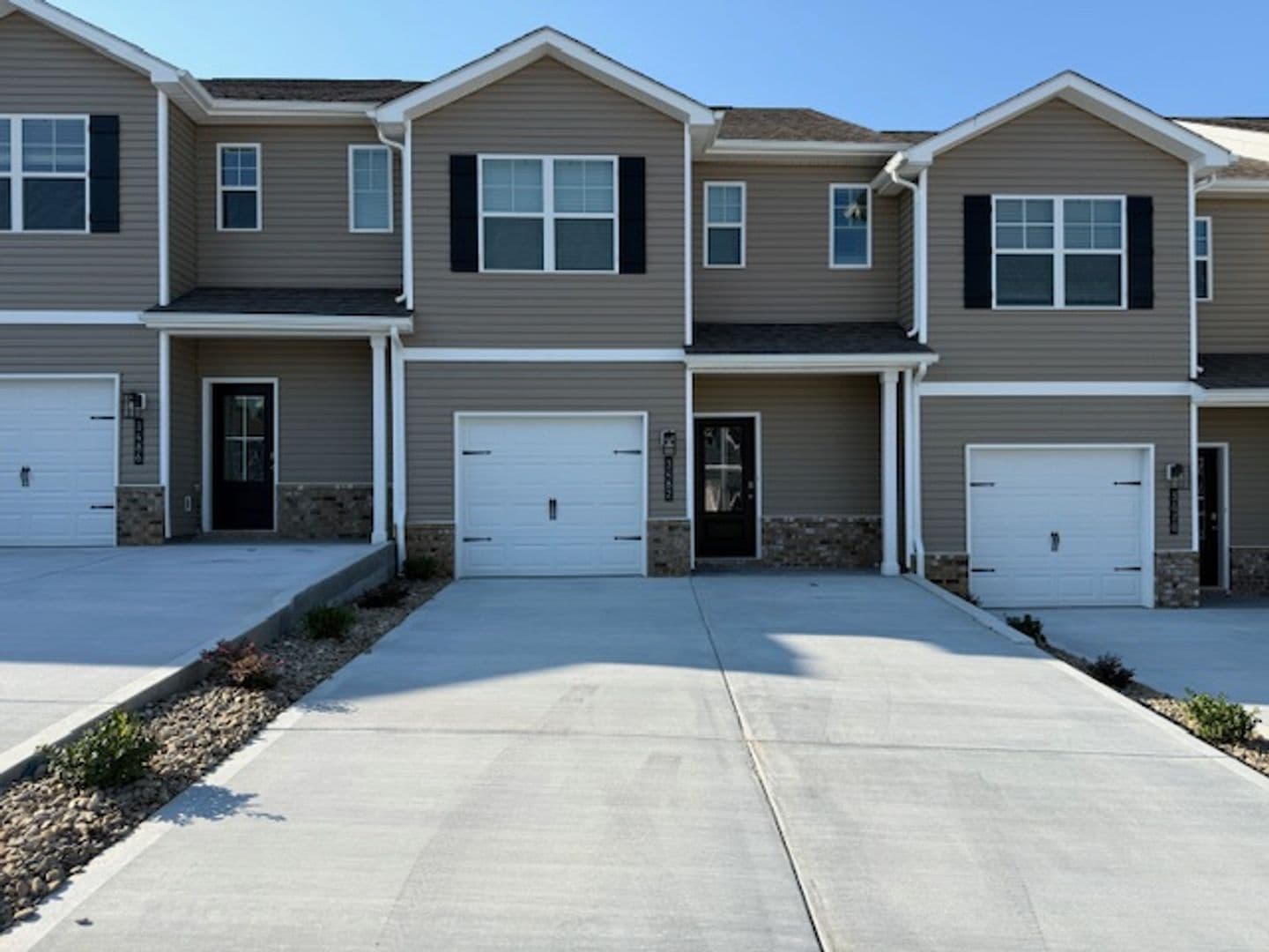 Kodak House: 3482 Tyee Crossing Way