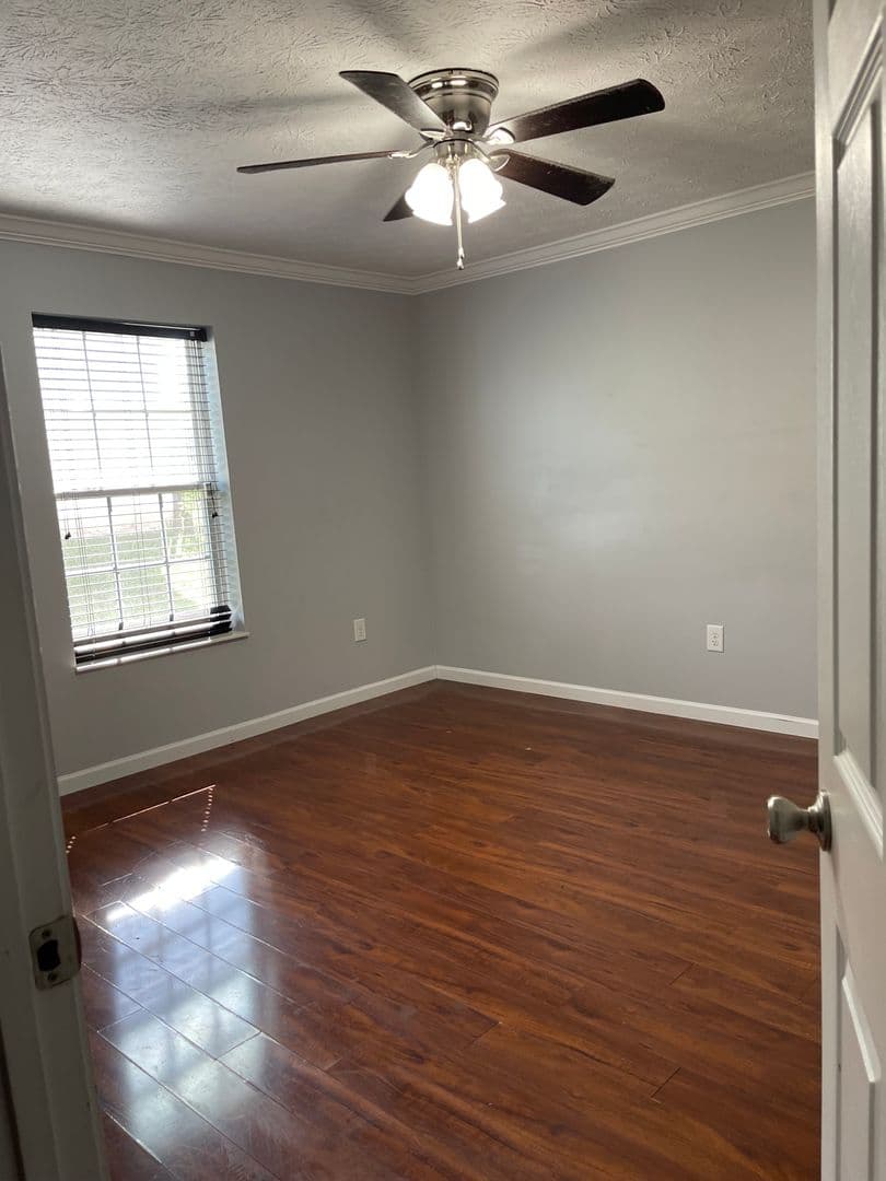 Sevierville House: 411 Cornus Ave