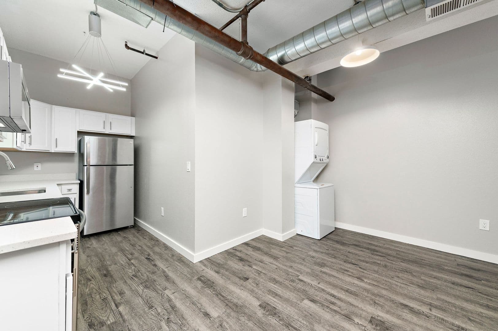 Kansas City Apartment: 920 Broadway Boulevard