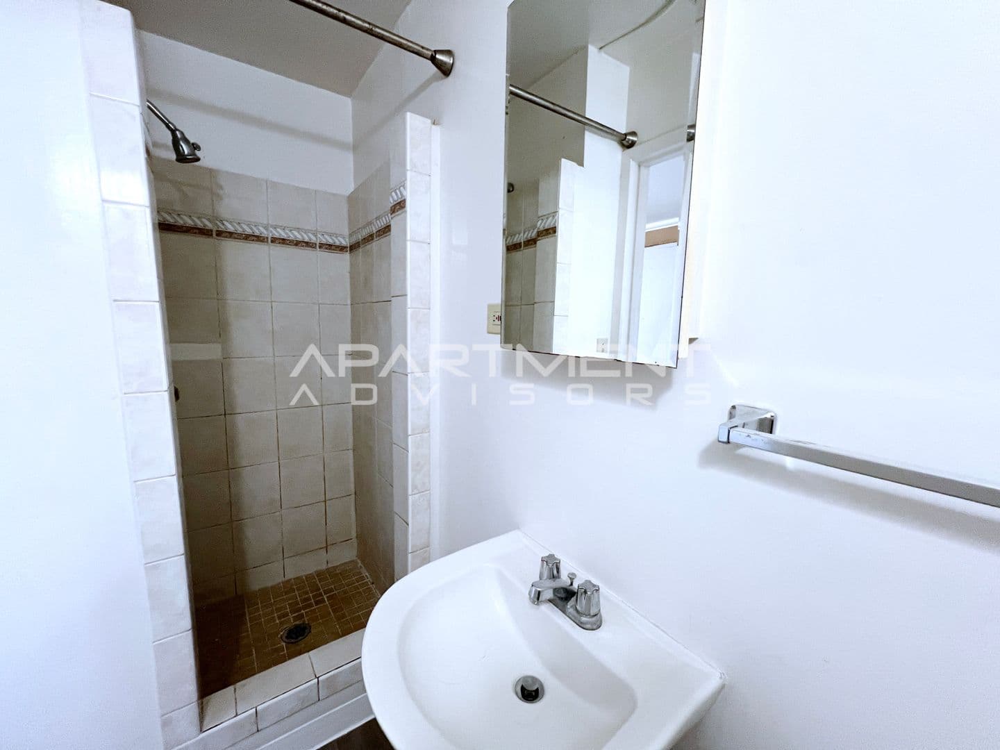 Honolulu Apartment: 1408 Liliha St