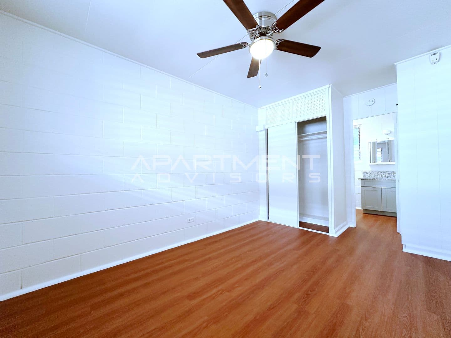Honolulu Apartment: 1313 Rycroft Street