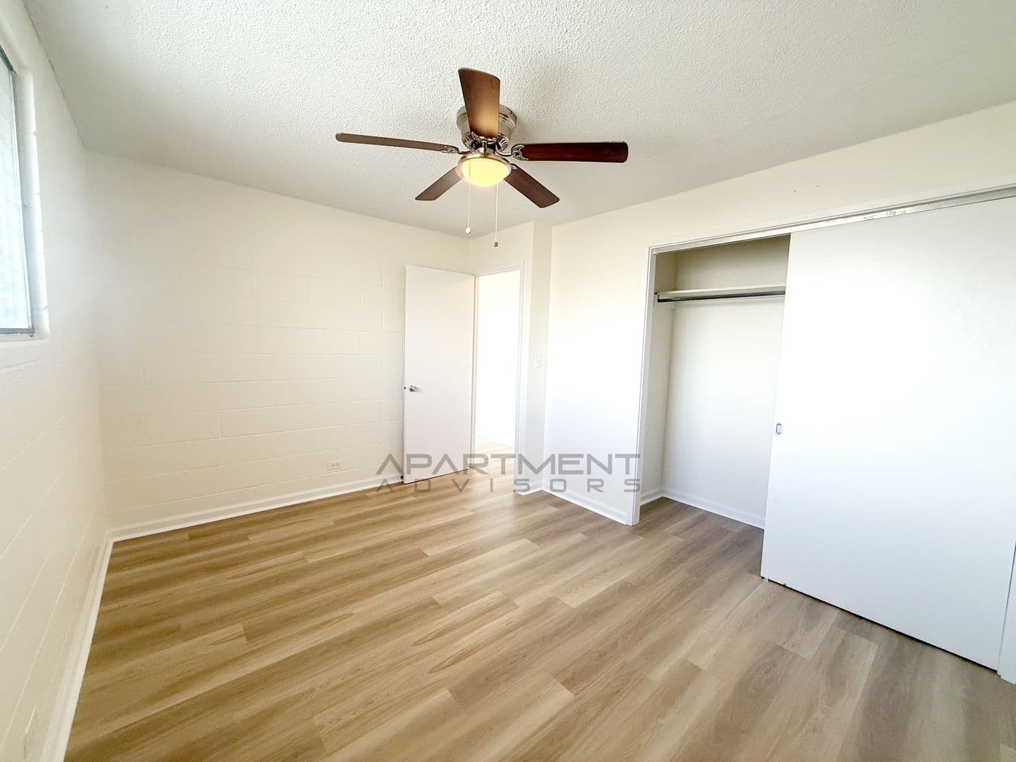 Honolulu Apartment: 980 Robello Ln