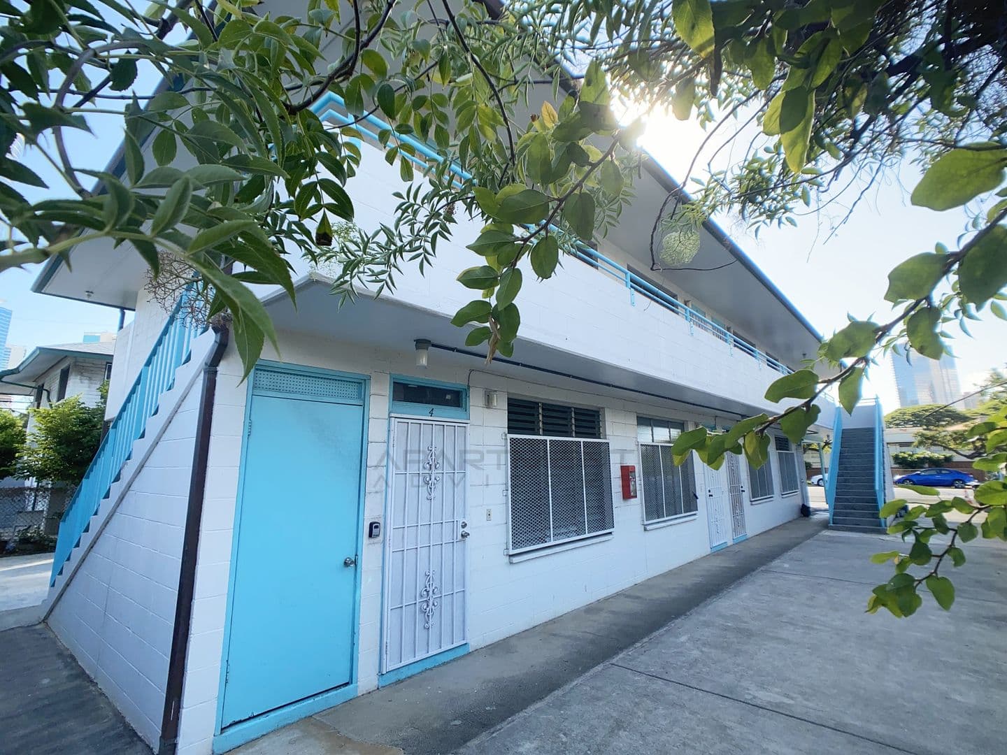 Honolulu Apartment: 733 Pensacola St