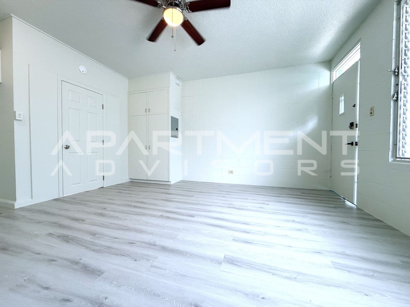 Honolulu Apartment: 733 Pensacola St