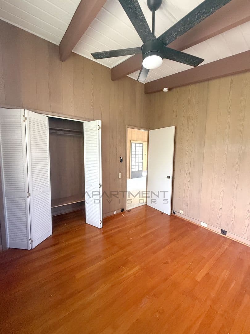 Honolulu House: 2144 Haena St