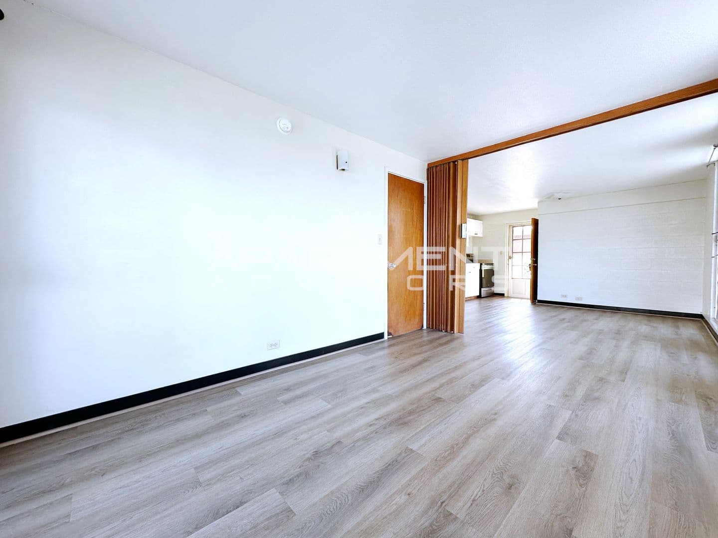 Honolulu Apartment: 1703 Citron St