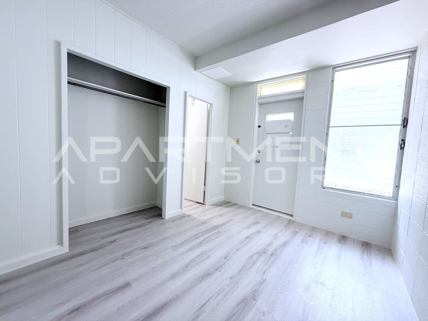 Honolulu Apartment: 733 Pensacola St