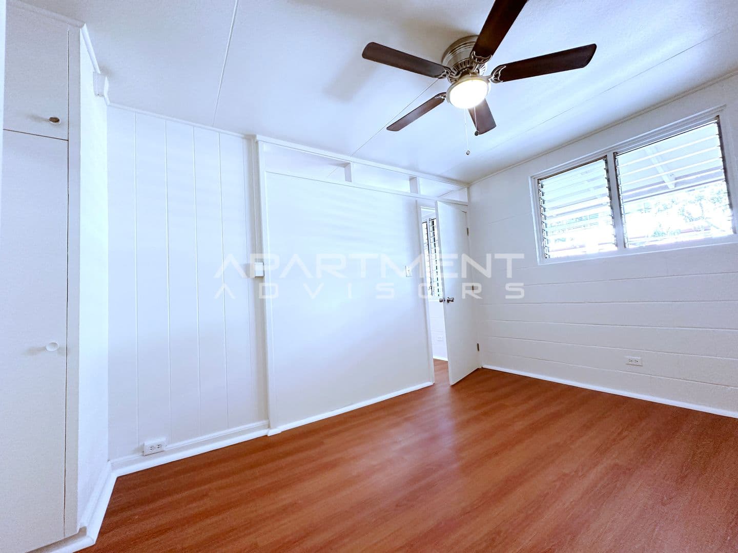 Honolulu Apartment: 1313 Rycroft Street