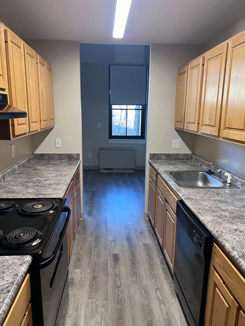 Melrose Apartment: 585 Main Street