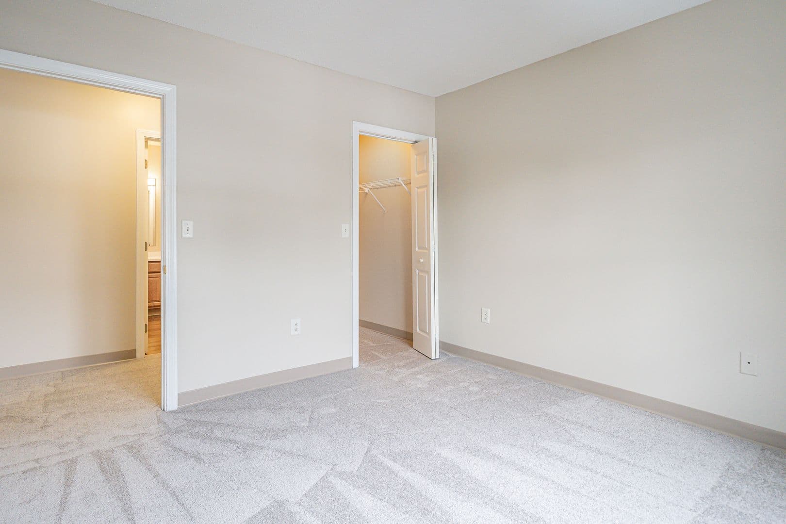 Merrimack Apartment: 4 Bowers Landing Drive