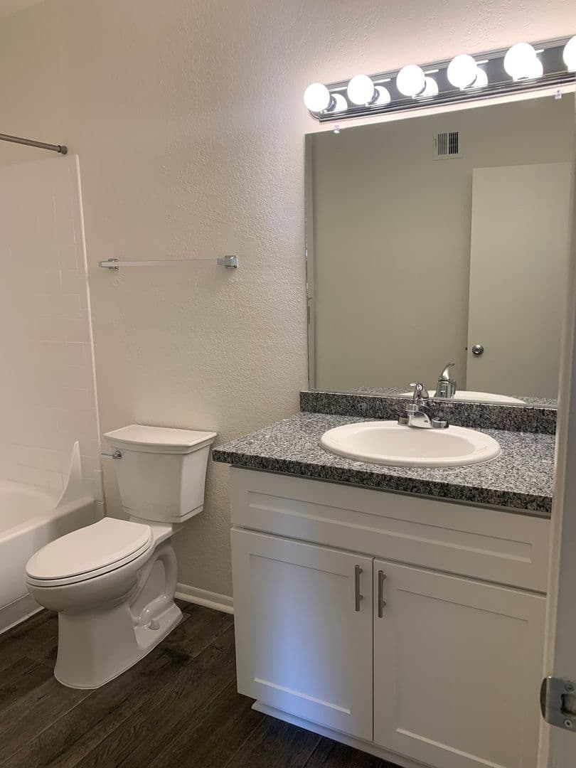 Tucson Apartment: 9009 E Broadway