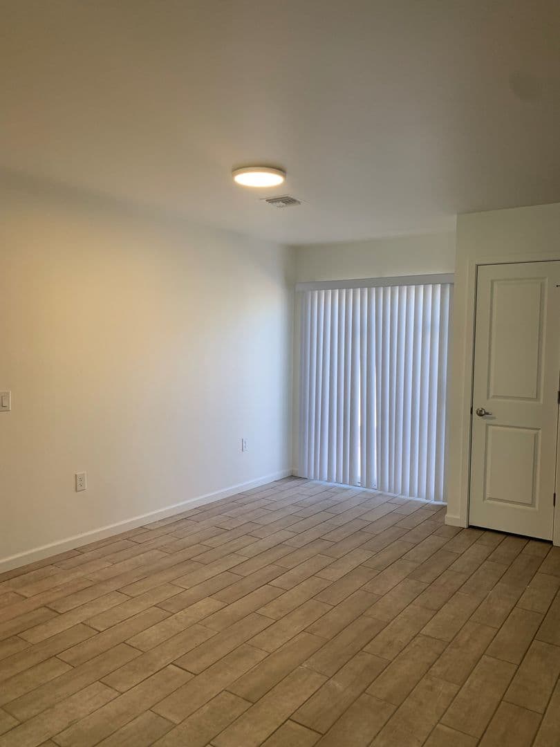 Tucson Apartment: 8315 E Golf Links