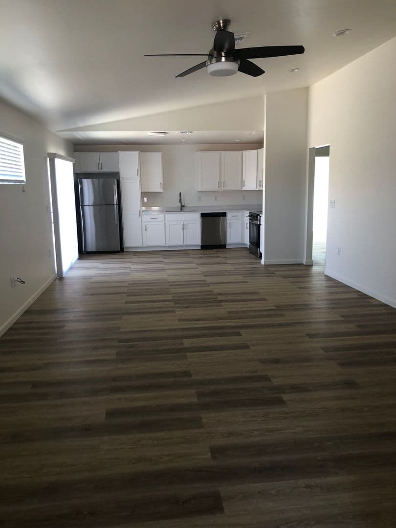 Tucson Apartment: 8315 E Golf Links