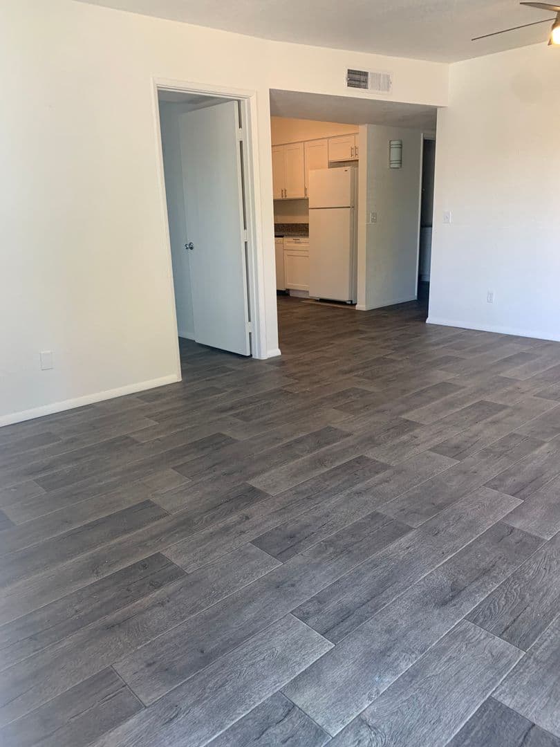 Tucson Apartment: 9009 E Broadway