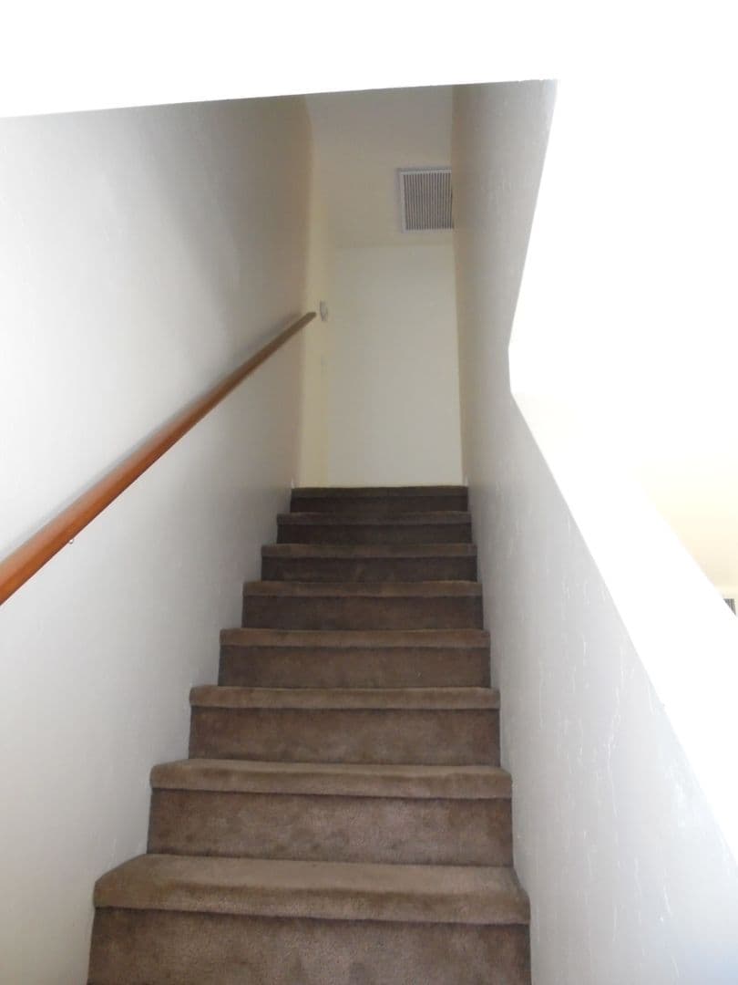 Tucson Apartment: 9111 E Broadway