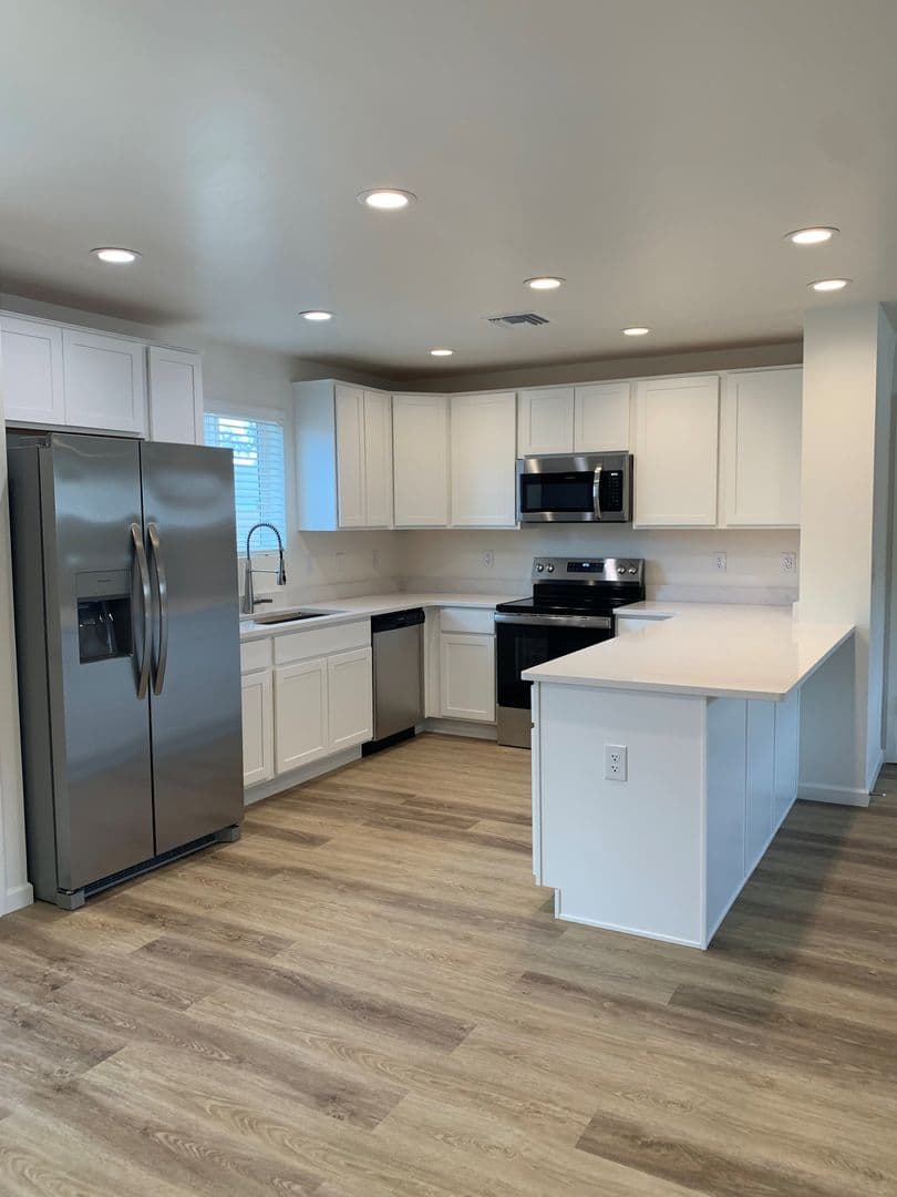 Tucson Apartment: 8315 E Golf Links