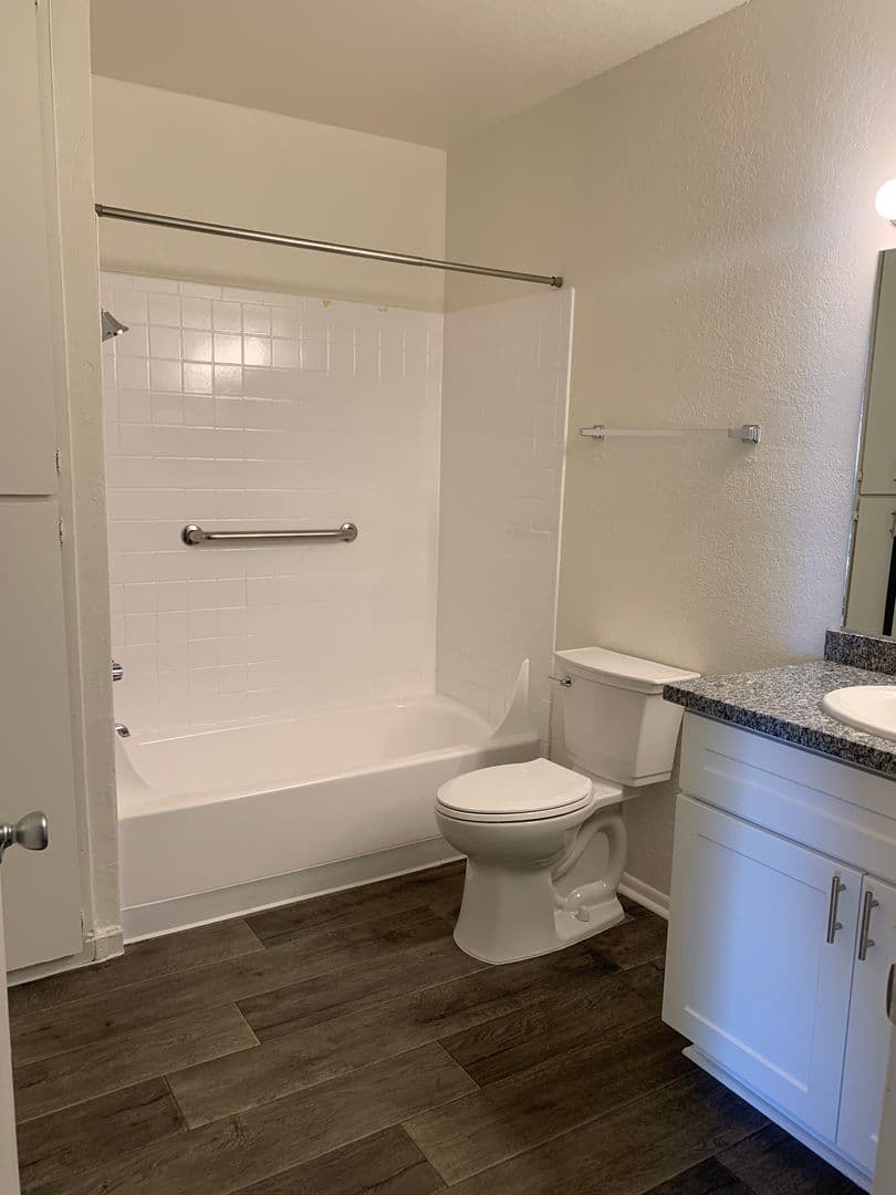 Tucson Apartment: 9009 E Broadway