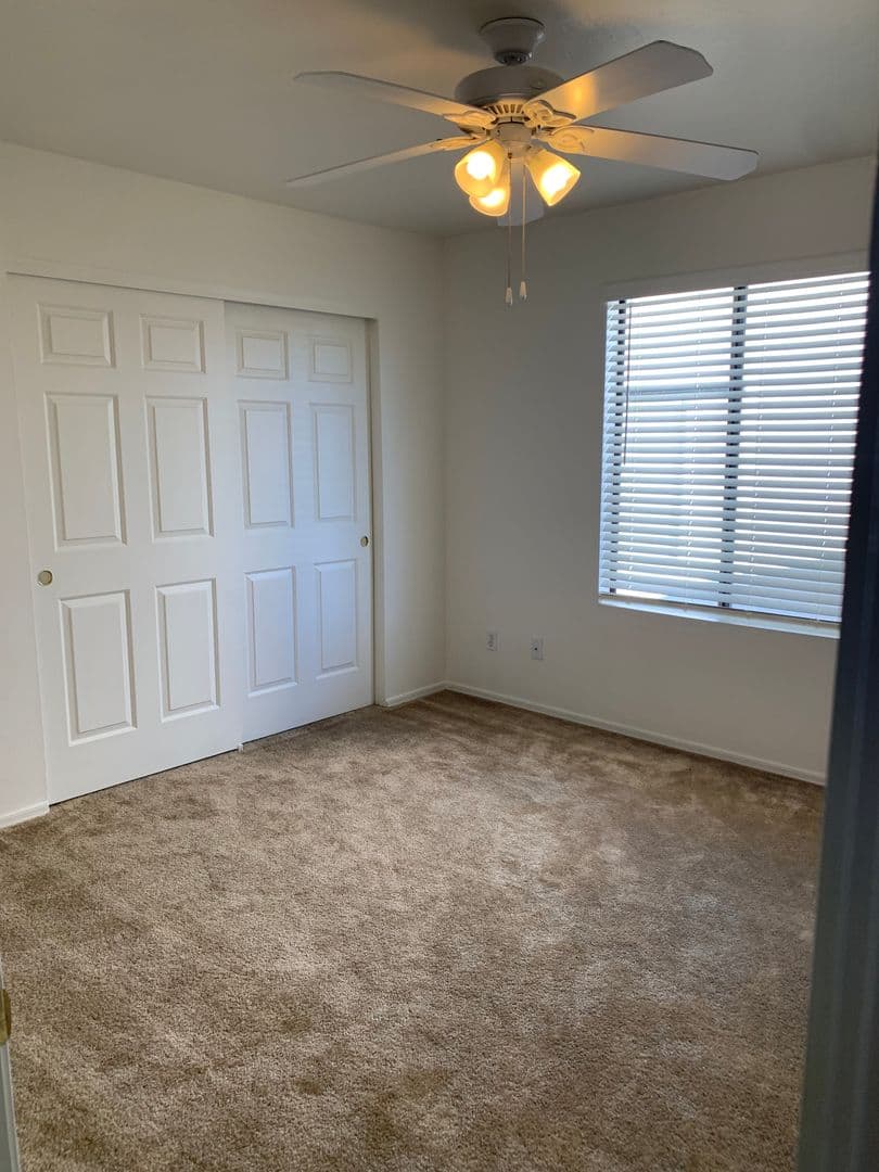 Tucson Apartment: 9111 E Broadway