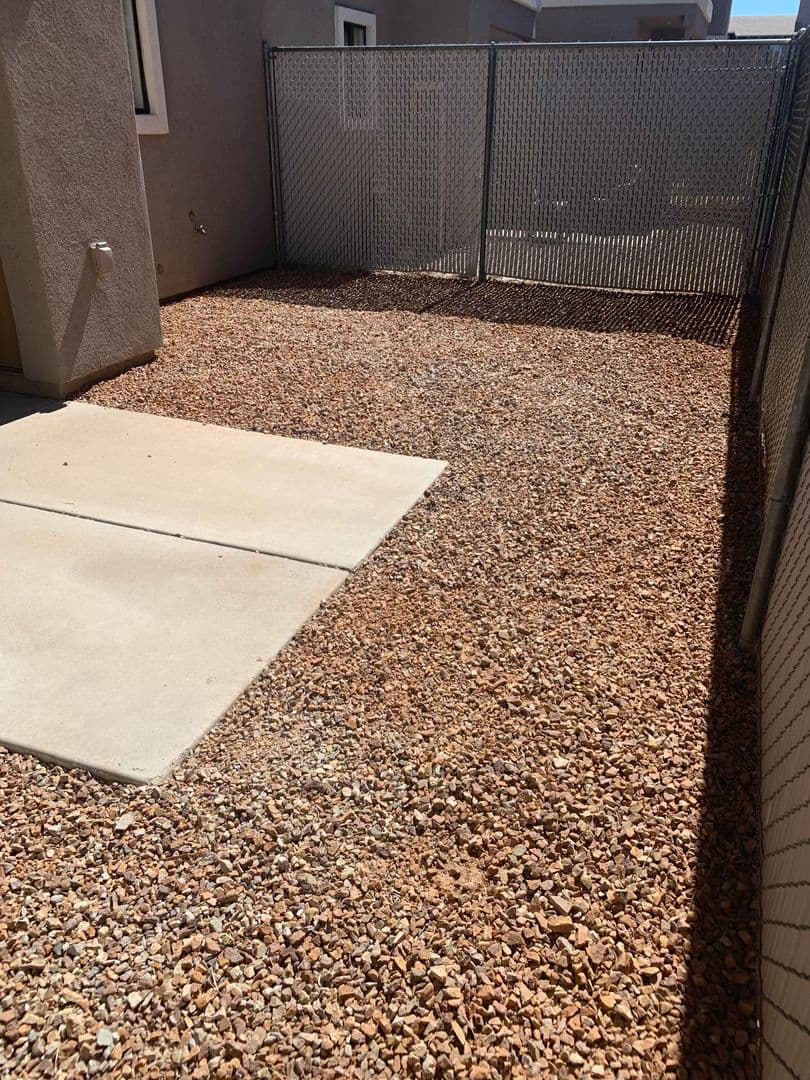 Tucson Apartment: 9111 E Broadway