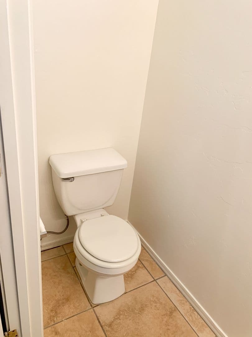 Tucson Apartment: 9111 E Broadway