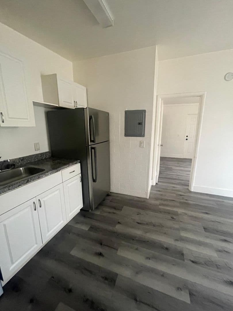 Boynton Beach Apartment: 320 NE 13th Ave