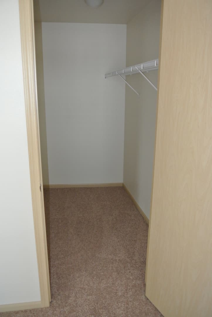 Fargo Apartment: 21 8th St N