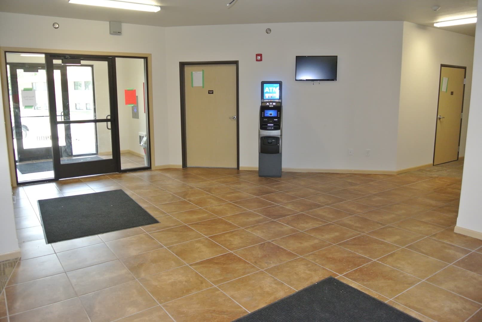Fargo Apartment: 1900 Dakota Dr.