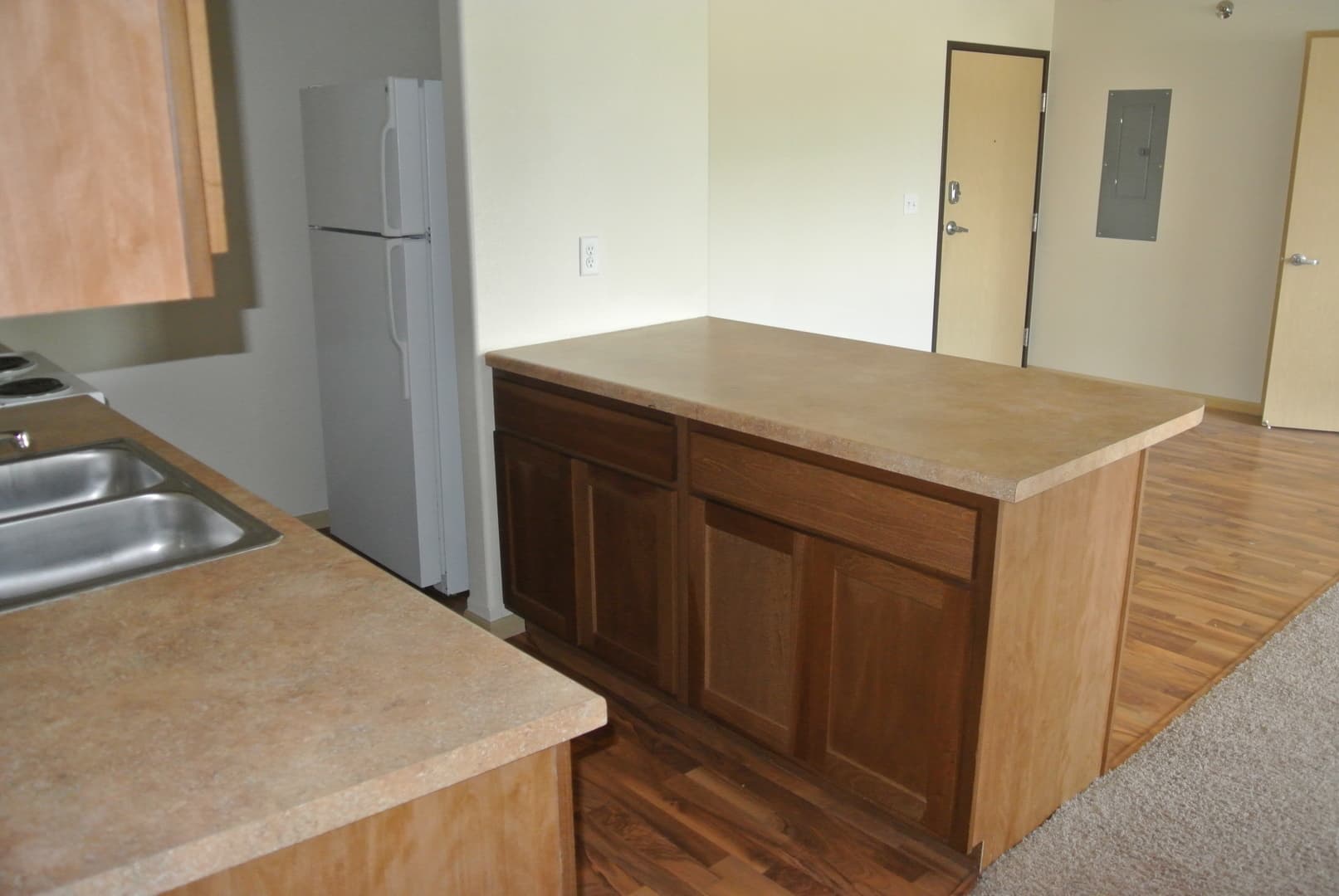 Fargo Apartment: 21 8th St N